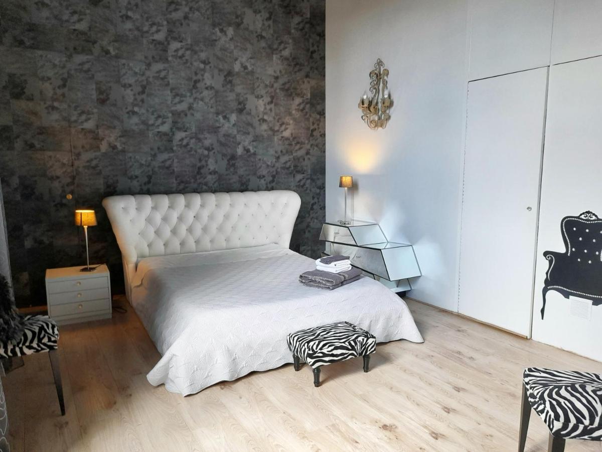 Pied A Terre De Charme - 80 M2 - Hyper Centre - Parking Daire Albi Dış mekan fotoğraf